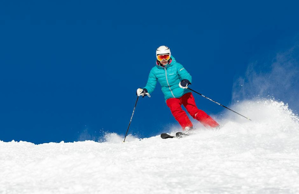 Geld besparen op wintersport ? Slimme tips voor een voordelige sneeuwvakantie